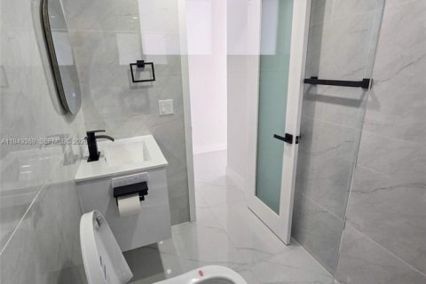 Купить виллу или дом в Майами, Флорида 4 спальни, 140.19м2, № 2007477 - фото 26