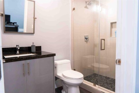 Купить коммерческую недвижимость в Хайалиа, Флорида № 2012756 - фото 16