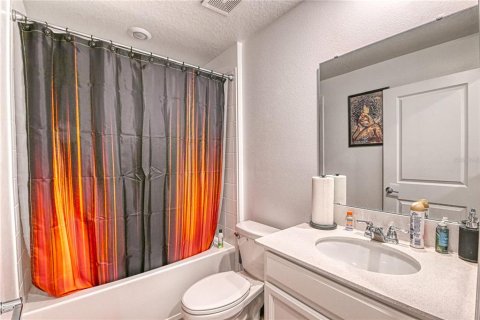 House in Davenport, Florida 3 bedrooms, 144.93 sq.m. № 2213788 - photo 18