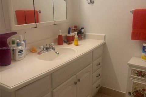 Copropriété à vendre à Lake Worth, Floride: 1 chambre № 1985201 - photo 13