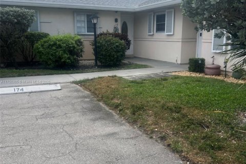 Copropriété à vendre à Lake Worth, Floride: 1 chambre № 1985201 - photo 1