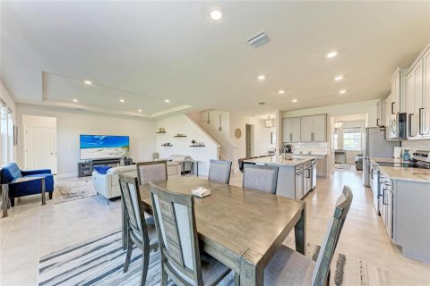 House in Lakewood Ranch, Florida 5 bedrooms, 335.84 sq.m. № 1608388 - photo 22
