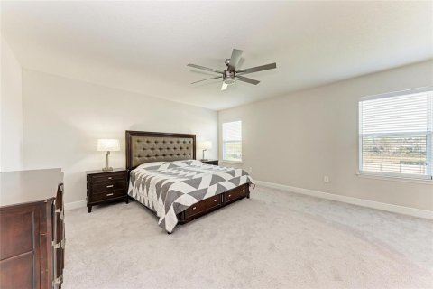 House in Lakewood Ranch, Florida 5 bedrooms, 335.84 sq.m. № 1608388 - photo 28