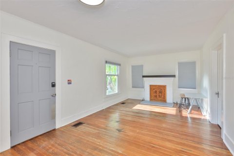Villa ou maison à louer à Saint Petersburg, Floride: 2 chambres, 91.04 m2 № 2148562 - photo 10