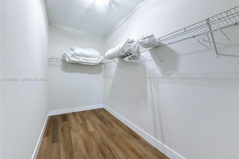 Villa ou maison à vendre à Ocala, Floride: 3 chambres № 2431286 - photo 29