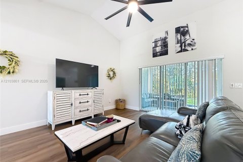Villa ou maison à vendre à Ocala, Floride: 3 chambres № 2431286 - photo 9