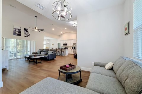Villa ou maison à vendre à Ocala, Floride: 3 chambres № 2431286 - photo 13