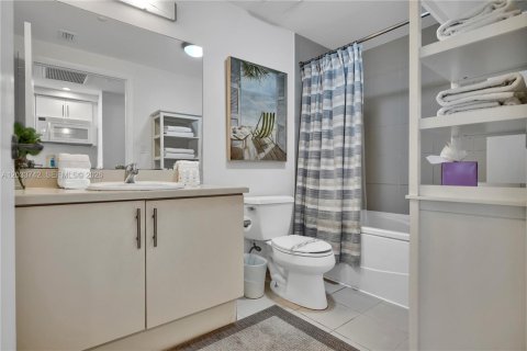 Снять в аренду кондоминиум в Майами, Флорида 36.98м2, № 2078030 - фото 11