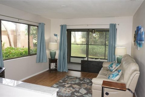 Condo in Hudson, Florida, 2 bedrooms  № 1767488 - photo 12
