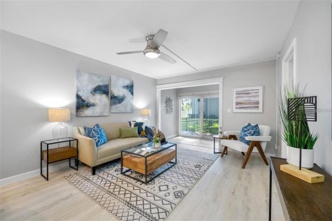 Condominio en alquiler en Largo, Florida, 2 dormitorios, 78.04 m2 № 1837754 - foto 9
