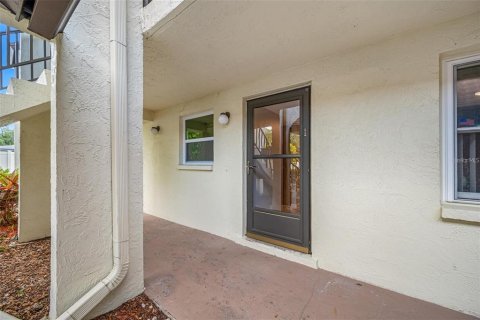 Condominio en alquiler en Largo, Florida, 2 dormitorios, 78.04 m2 № 1837754 - foto 2