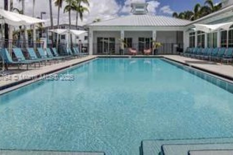 Condominio en venta en Miami, Florida, 2 dormitorios, 99.78 m2 № 1952088 - foto 15