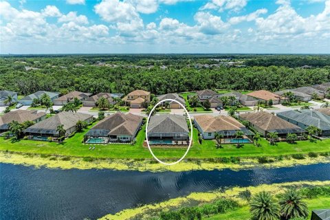 Casa en venta en Bradenton, Florida, 4 dormitorios, 254.09 m2 № 1745143 - foto 11