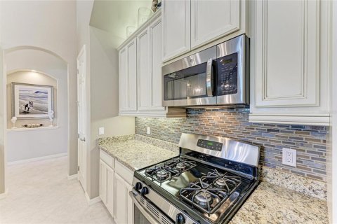 Casa en venta en Bradenton, Florida, 4 dormitorios, 254.09 m2 № 1745143 - foto 19