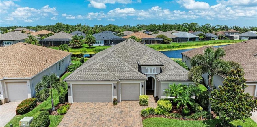 Casa en Bradenton, Florida 4 dormitorios, 254.09 m2 № 1745143