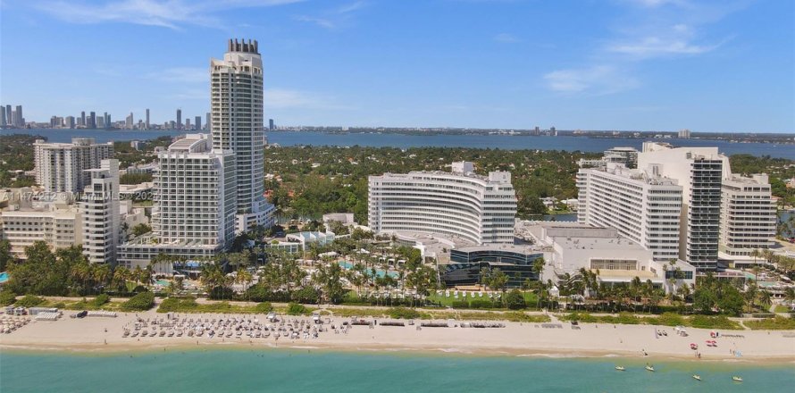 Condo à Miami Beach, Floride, 1 chambre  № 1812328