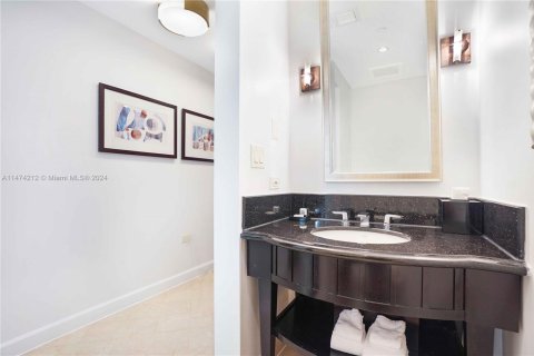 Copropriété à vendre à Miami Beach, Floride: 1 chambre, 71.63 m2 № 1812328 - photo 21
