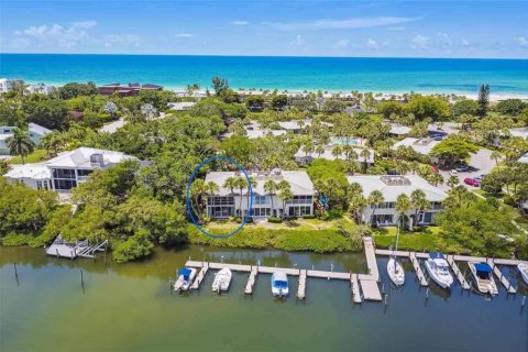 Condo in Longboat Key, Florida, 2 bedrooms № 2098397