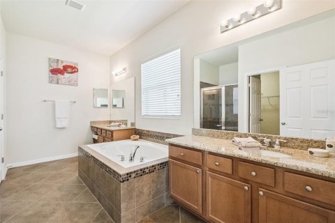 Casa en venta en Clermont, Florida, 7 dormitorios, 510.22 m2 № 2220973 - foto 22