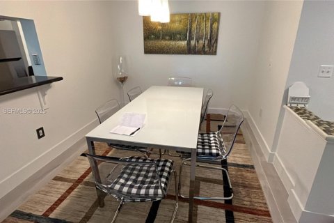 Copropriété à louer à Sunny Isles Beach, Floride: 3 chambres, 117.43 m2 № 1989724 - photo 6