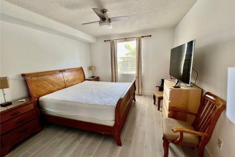 Copropriété à louer à Sunny Isles Beach, Floride: 3 chambres, 117.43 m2 № 1989724 - photo 8