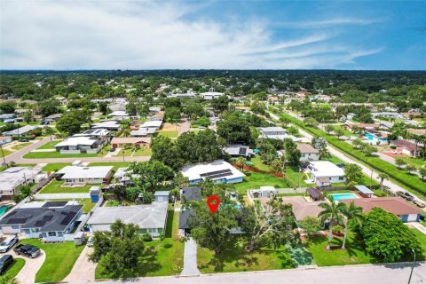 Casa en venta en Saint Petersburg, Florida, 3 dormitorios, 178.84 m2 № 1857872 - foto 30