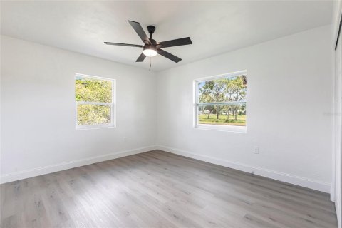 Casa en venta en Saint Petersburg, Florida, 3 dormitorios, 178.84 m2 № 1857872 - foto 17