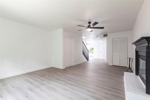 Casa en venta en Saint Petersburg, Florida, 3 dormitorios, 178.84 m2 № 1857872 - foto 10