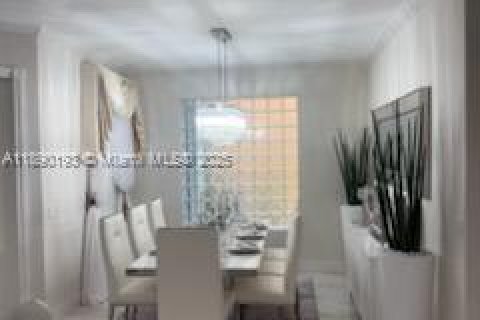 Casa en alquiler en Miramar, Florida, 5 dormitorios, 244.98 m2 № 1946940 - foto 11