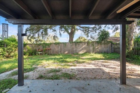 Villa ou maison à vendre à Tampa, Floride: 4 chambres, 93.18 m2 № 2356609 - photo 20