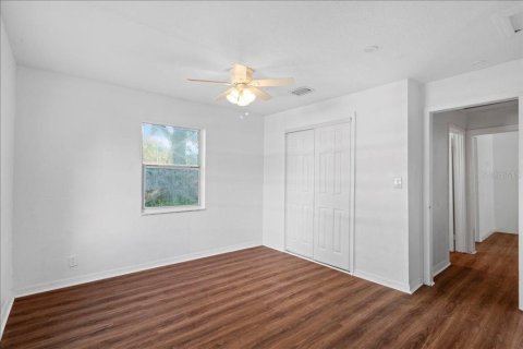 Villa ou maison à vendre à Tampa, Floride: 4 chambres, 93.18 m2 № 2356609 - photo 14