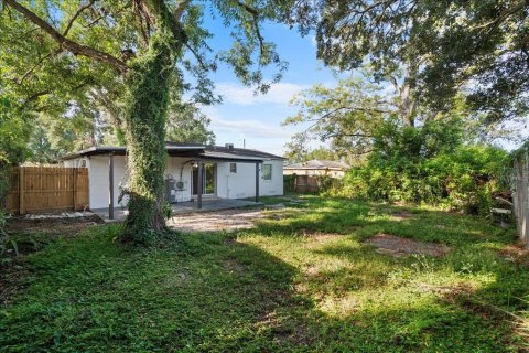 Villa ou maison à vendre à Tampa, Floride: 4 chambres, 93.18 m2 № 2356609 - photo 22