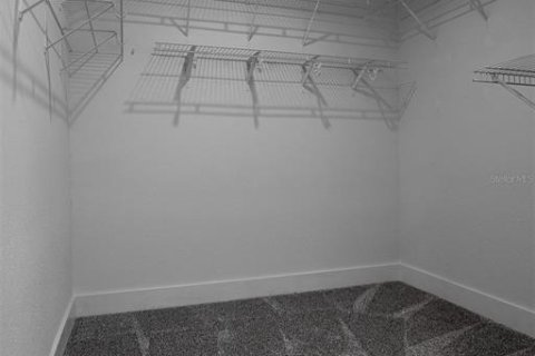 House in Saint Petersburg, Florida 3 bedrooms, 148.27 sq.m. № 1769366 - photo 23