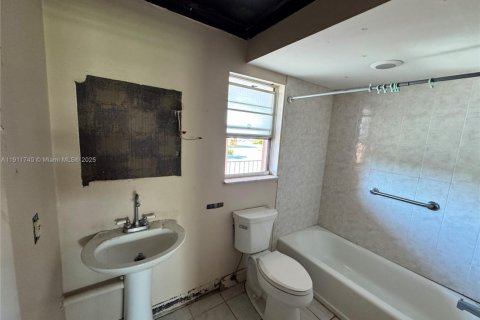 Copropriété à vendre à Naples, Floride: 1 chambre, 59.27 m2 № 1966800 - photo 18