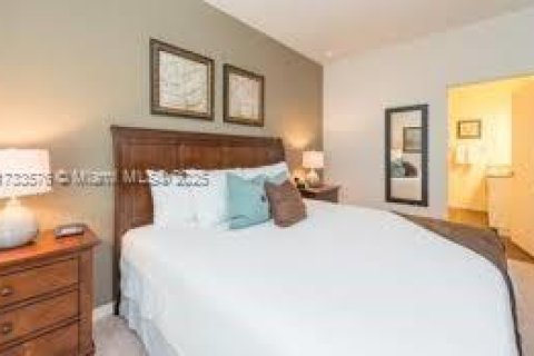 Townhouse in Kissimmee, Florida 4 bedrooms № 2076851 - photo 4