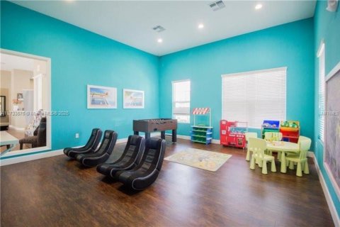 Townhouse in Kissimmee, Florida 4 bedrooms № 2076851 - photo 5