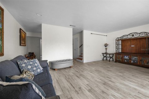 Condominio en venta en Gainesville, Florida, 3 dormitorios, 139.35 m2 № 1675293 - foto 7