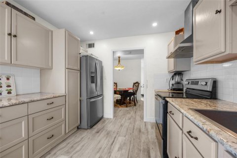 Condominio en venta en Gainesville, Florida, 3 dormitorios, 139.35 m2 № 1675293 - foto 11