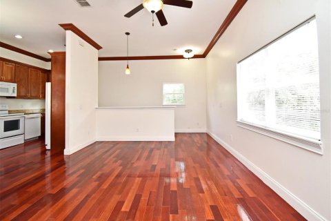 Apartamento en alquiler en Winter Springs, Florida, 2 dormitorios, 83.15 m2 № 1898706 - foto 5