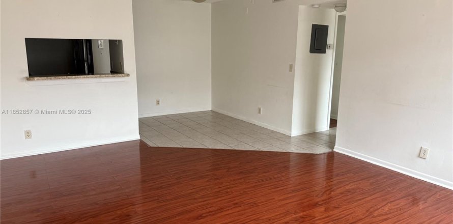 Condo à Coral Springs, Floride, 2 chambres № 1877551