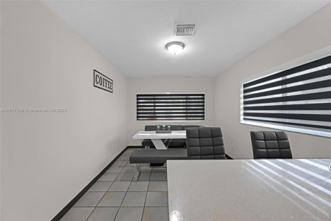 Villa ou maison à vendre à Homestead, Floride: 3 chambres, 154.68 m2 № 1774494 - photo 11