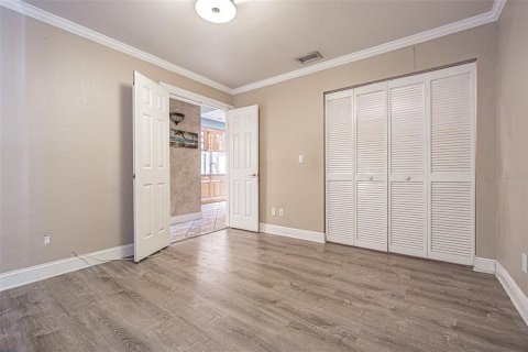 Casa en venta en New Port Richey, Florida, 3 dormitorios, 201.97 m2 № 2104828 - foto 13