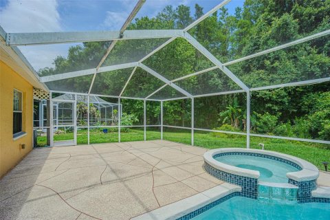 Casa en venta en New Port Richey, Florida, 3 dormitorios, 201.97 m2 № 2104828 - foto 20