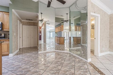 Casa en venta en New Port Richey, Florida, 3 dormitorios, 201.97 m2 № 2104828 - foto 10