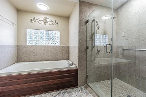 Casa en venta en New Port Richey, Florida, 3 dormitorios, 201.97 m2 № 2104828 - foto 28