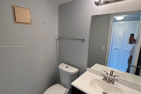 Copropriété à louer à Boca Raton, Floride: 1 chambre, 66.43 m2 № 1927633 - photo 13