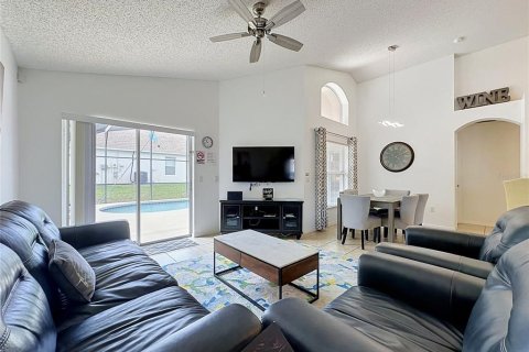 Villa ou maison à vendre à Haines City, Floride: 4 chambres, 143.63 m2 № 2408868 - photo 8
