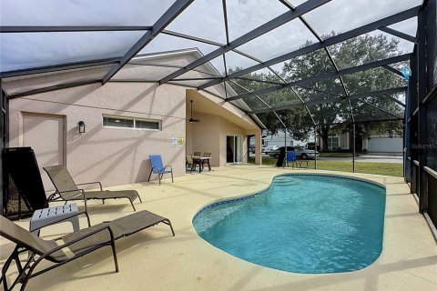 Villa ou maison à vendre à Haines City, Floride: 4 chambres, 143.63 m2 № 2408868 - photo 25
