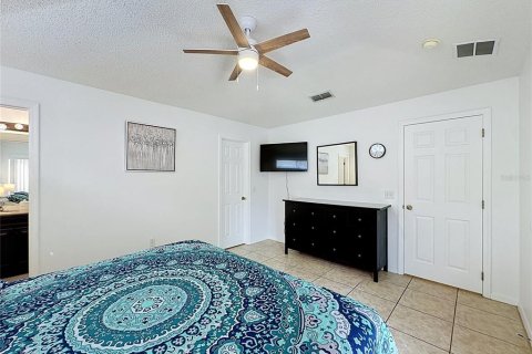 Villa ou maison à vendre à Haines City, Floride: 4 chambres, 143.63 m2 № 2408868 - photo 29