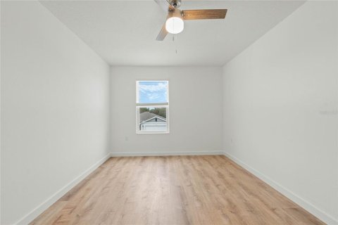 House in Winter Haven, Florida 4 bedrooms, 244.8 sq.m. № 1511292 - photo 27